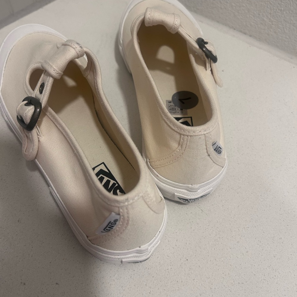 Vans Cream  Women's Sneakers - Picture 4 of 4